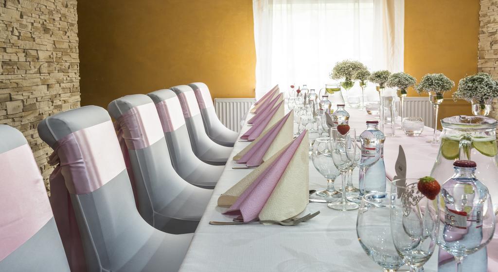Hotel Polo Prešov Extérieur photo